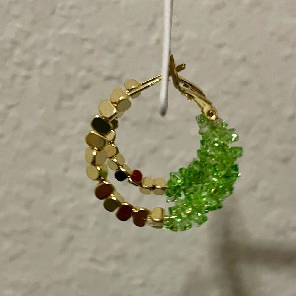 New! Retro Style Copper Crystal Hematite Earrings Green & Gold Huggie - Picture 3 of 4